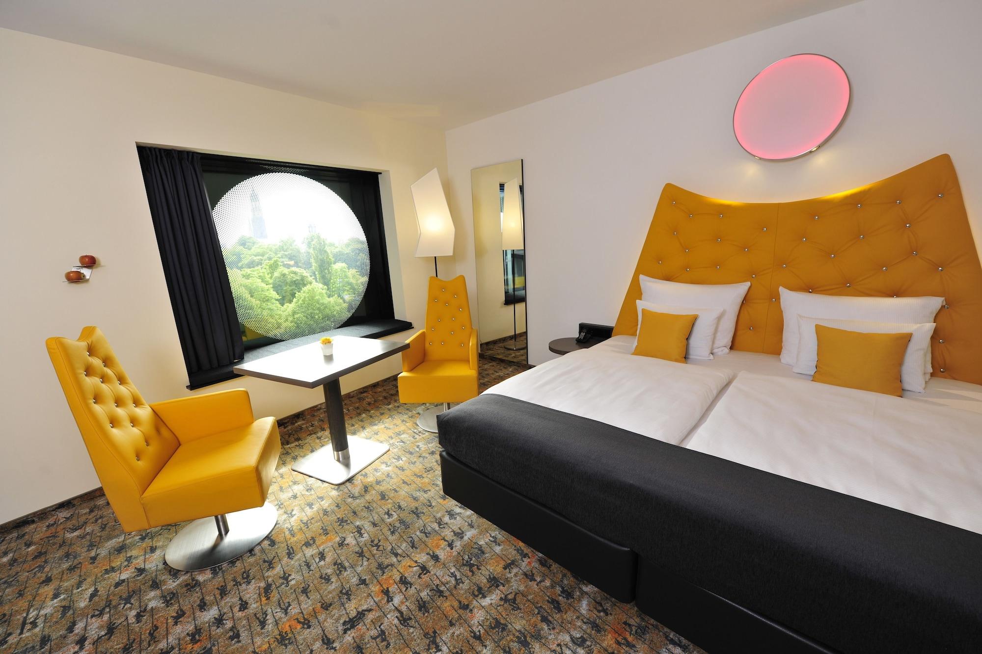 Spannende Hotels An Der Reeperbahn Bild